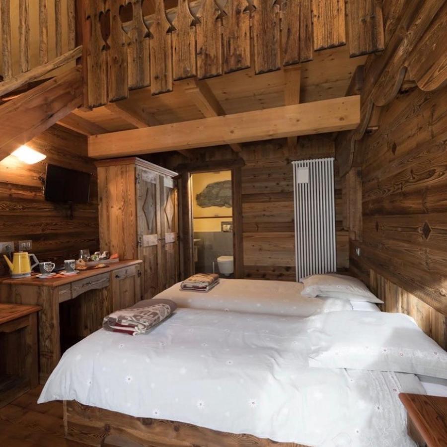Hotel La Luge à Valtournenche Extérieur photo