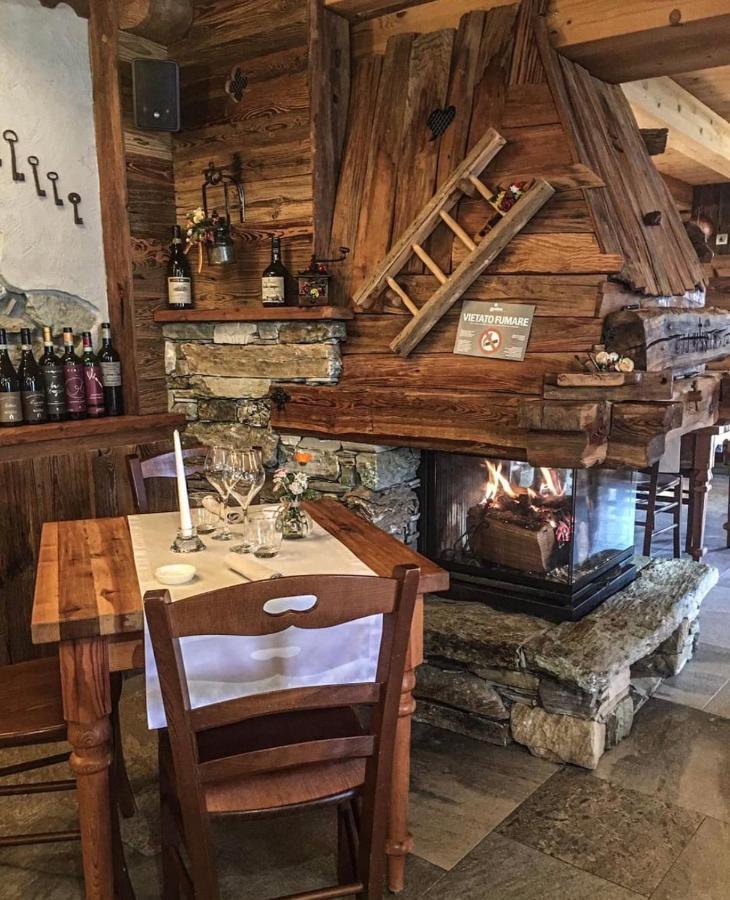 Hotel La Luge à Valtournenche Extérieur photo