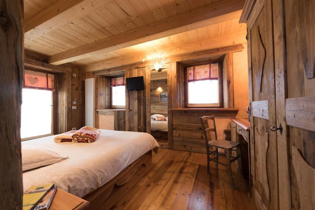 Hotel La Luge à Valtournenche Extérieur photo